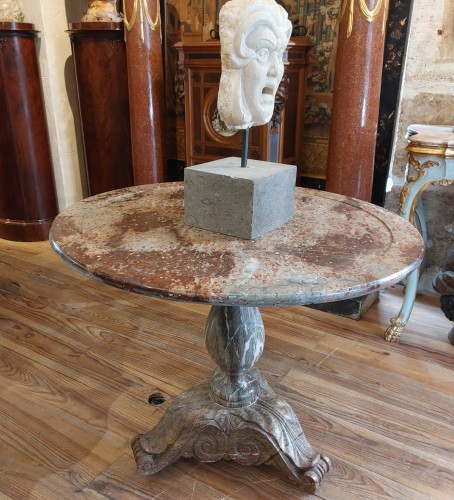 Mobilier Table & Guéridon - Guéridon en marbre, France 19e siècle