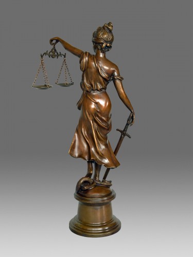 Justitia – La déesse de la justice - Galerie Puch