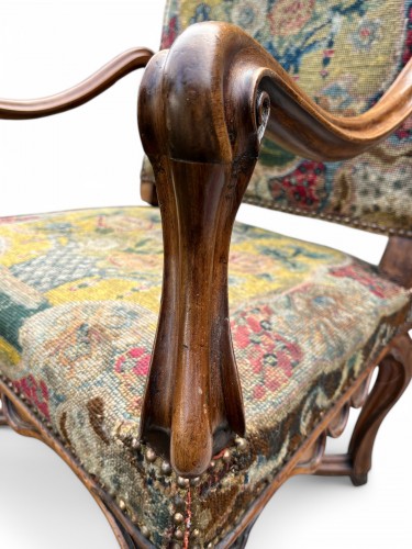 XVIIIe siècle - Fauteuil à dossier plat Louis XIV