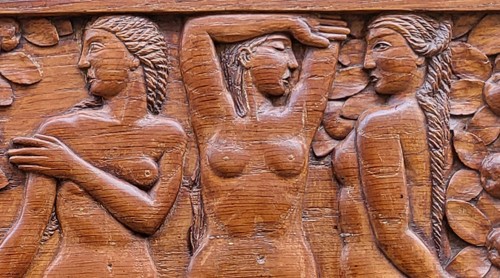 XXe siècle - Bas relief en bois Hercule et les pommes d’or atteibué à Emile Monier (1883-1970)