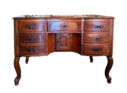 Regency pedestal desk