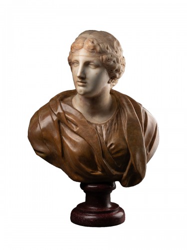 All'antica bust of a woman - Rome 18th century