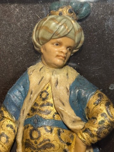 An early 18th century  wax relief of a man dressed as a Turk - Curiosities Style 