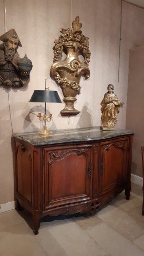 Mobilier Buffet - Buffet de présentation Louis XV en noyer, travail du Languedoc