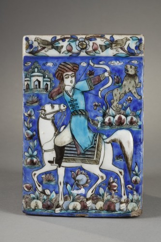 Qadjar prince hunting with a bow 19th century persian ceramic - 