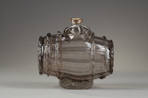 Smoked glass alcohol keg, late 18th century  - Glass & Crystal Style 