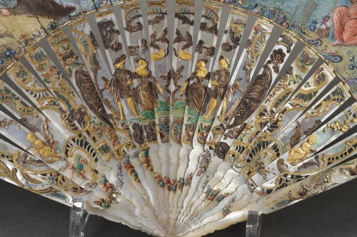 Mother-of-pearl and gouache fan Enlèvement d&#039;Europe 18th century  - 