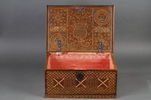 Objects of Vertu  - Al Andaluz box set 16th century 