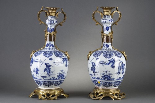 Pair of large Delft earthenware vases 17th century  - Porcelain & Faience Style 