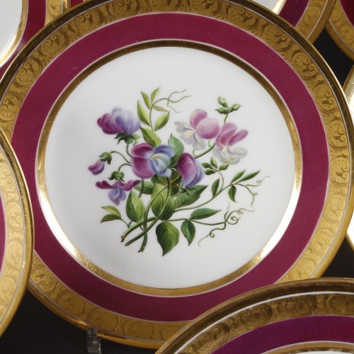 Porcelain & Faience  - Schoelcher suite of 14 plates with botanical decoration circa 1810-1820