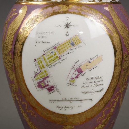 Antiquités - Rare verseuse topographique en porcelaine de Van der Taelen à Paris daté 1813