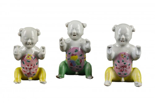 Hoho Twins figurines,n China Jiaqing period (1796-1820)