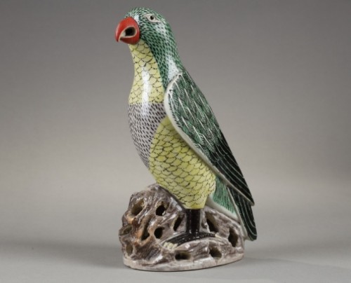 Enamelled biscuit parrot China Kangxi period 1662 - 1722 - 