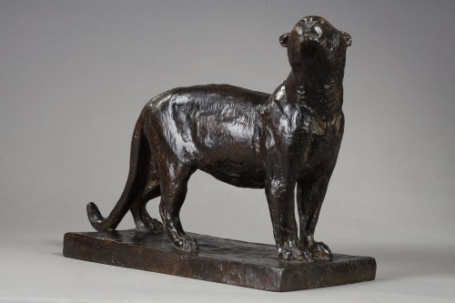 Lioness sniffing - Roger GODCHAUX (1878-1958) - Sculpture Style Art Déco