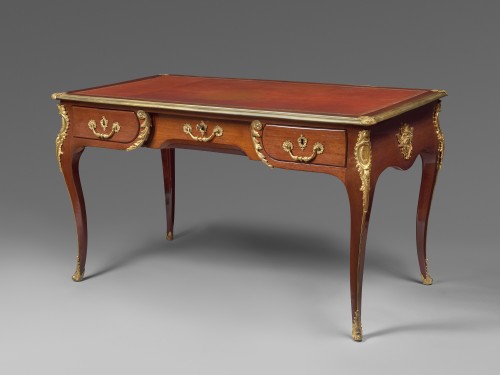 Bureau plat d'époque Régence