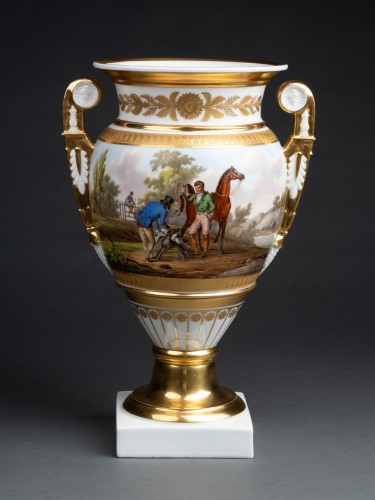 Porcelain Vase With Cavalier Decor - Paris 1840 - Porcelain & Faience Style Restauration - Charles X