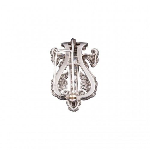 Broche Lyre en platine et diamants vers 1920-1930 - Bijouterie, Joaillerie Style 