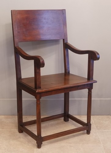 Seating  -  Renaissance walnut ceremonial armchair