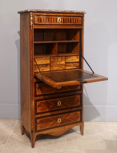 Louis XV lady&#039;s secretaire - Furniture Style Louis XV