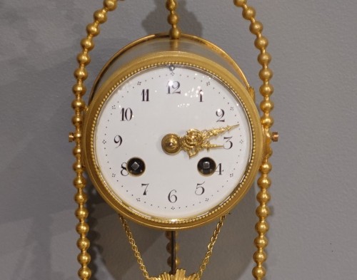 Horlogerie Pendule - Pendule "au puits" d'époque Napoléon III