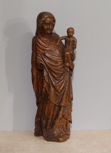 Vierge à l'Enfant sculptée sur chêne circa 1380 - Sculpture Style Moyen Âge