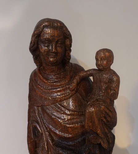 Sculpture Sculpture en Bois - Vierge à l'Enfant sculptée sur chêne circa 1380