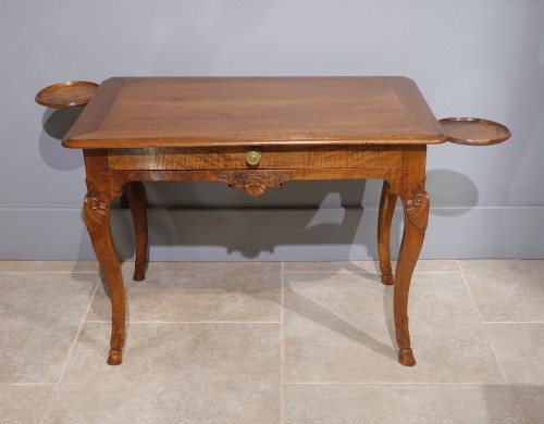 18th century - Louis XV walnut games table from the 18th century