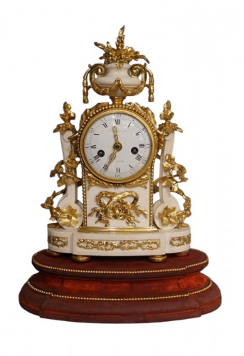 Louis XVI clock signed Beauvarlet in Paris