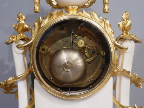 Louis XVI - Louis XVI clock signed Beauvarlet in Paris