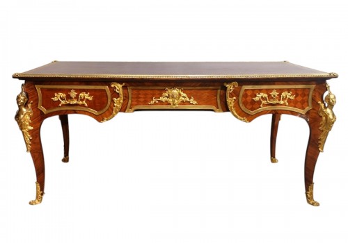 Late 19th century bureau plat ''aux espagnolettes''