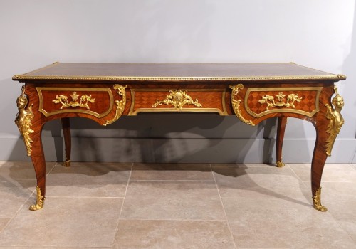 Late 19th century bureau plat &#039;&#039;aux espagnolettes&#039;&#039; - Furniture Style Napoléon III