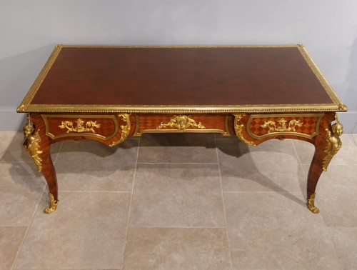 Late 19th century bureau plat &#039;&#039;aux espagnolettes&#039;&#039; - Napoléon III