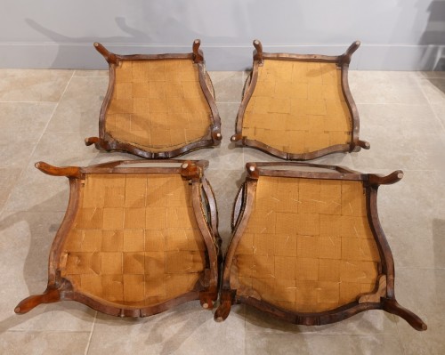 Set of four 18th century Queen&#039;s armchairs - Louis XV