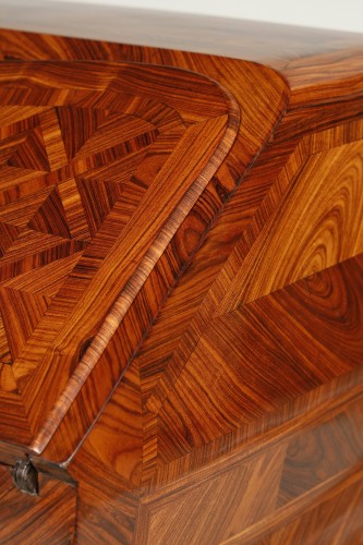 Antiquités - Sloping desk in violet wood marquetry stamped with Criaerd