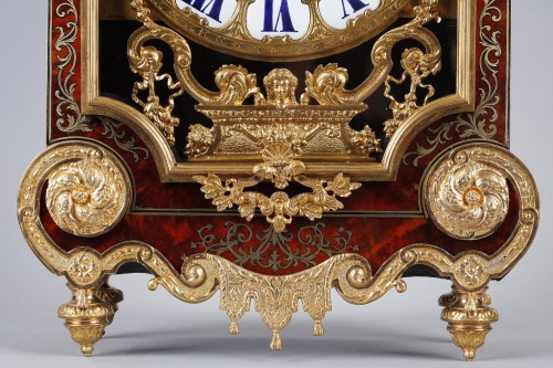 Horology  - Pendulum “Religieuse” in red tortoiseshell Boulle marquetry