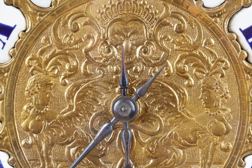 Pendulum “Religieuse” in red tortoiseshell Boulle marquetry - Louis XIV