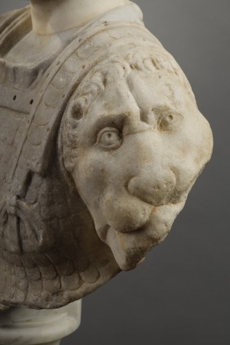 Avant JC au Xe siècle - Buste présumé de l'empereur Hadrien Tête du IIe siècle apr JC, buste XVIe-XVIIe