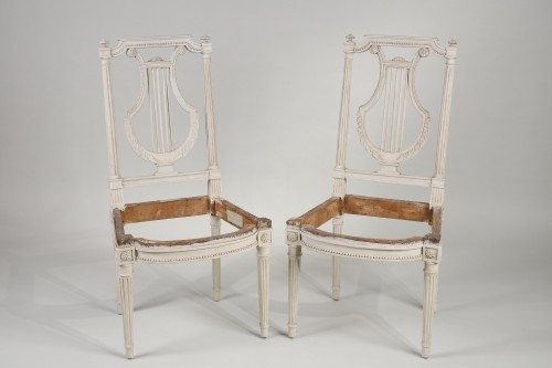 Antiquités - Suite of four Louis XVI period chairs stamped Lebas