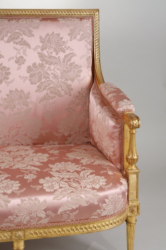 Louis XVI Period Sofa In Gilded Wood - 