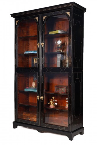 Large Regency period bookcase in blackened wood