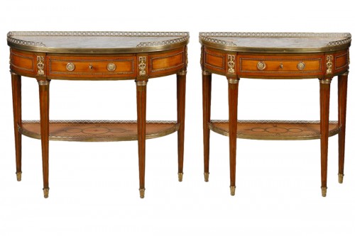 Pair of Half-Moon Consoles in Lemon Wood Stamped Garnier