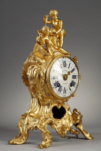 Pendule Rocaille époque Louis XV signée JOUARD - Galerie Gilles Linossier