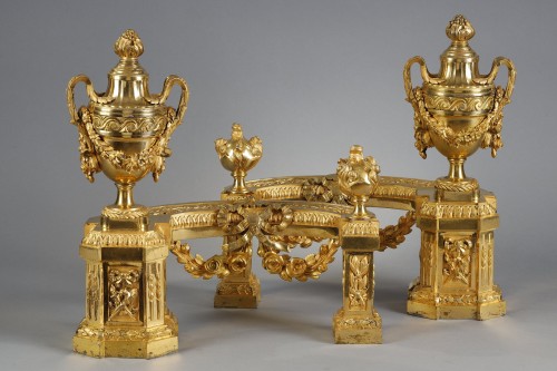 Pair of Louis XVI period andirons in gilded bronze - Louis XVI