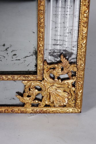 French Regence - Regency Period Pedimented Mirror