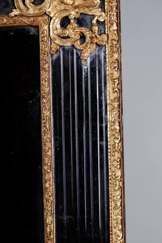 Antiquités - Regency Period Pedimented Mirror