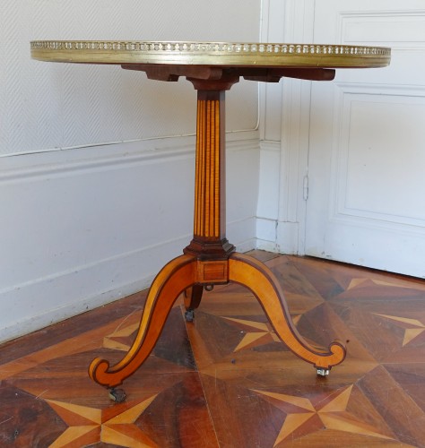 Mobilier Table & Guéridon - Guéridon Directoire en marqueterie de citronnier