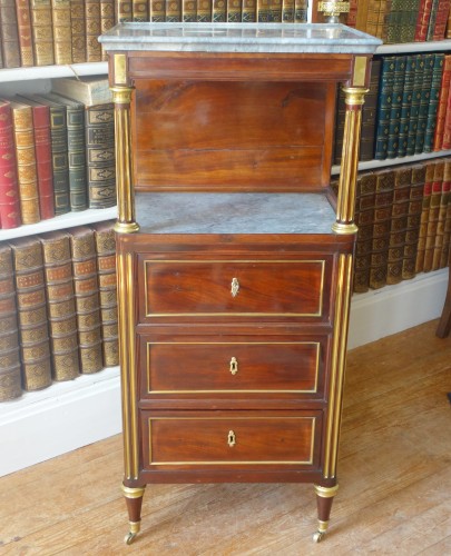 Barbière table de toilette d'époque louis xvi en acajou - GSLR Antiques