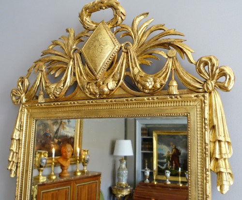 Miroir d'époque Louis XVI en bois sculpté et doré - Louis XVI