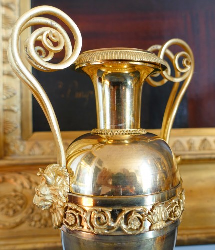 Objet de décoration Cassolettes, coupe et vase - Paire de cassolettes d'époque Directoire en bronze doré