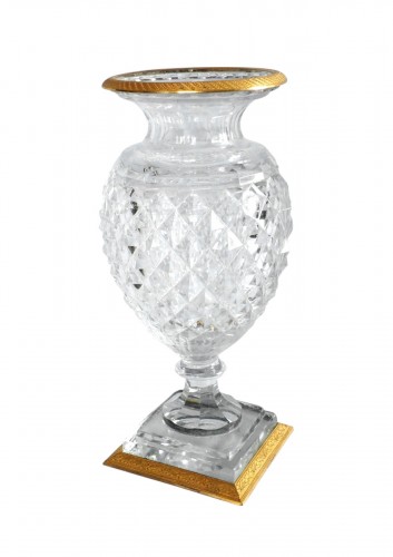 Vase en cristal taillé et bronze doré d'époque Charles X